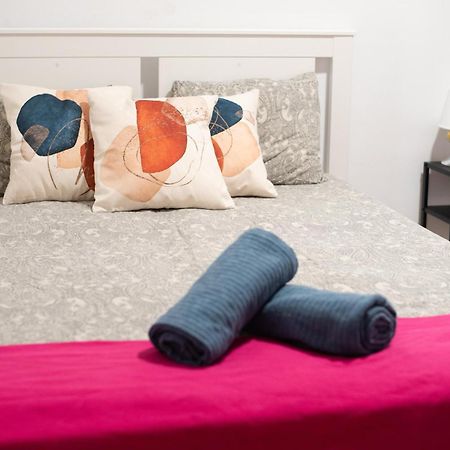 Eixample Private Rooms Barcelona Luaran gambar